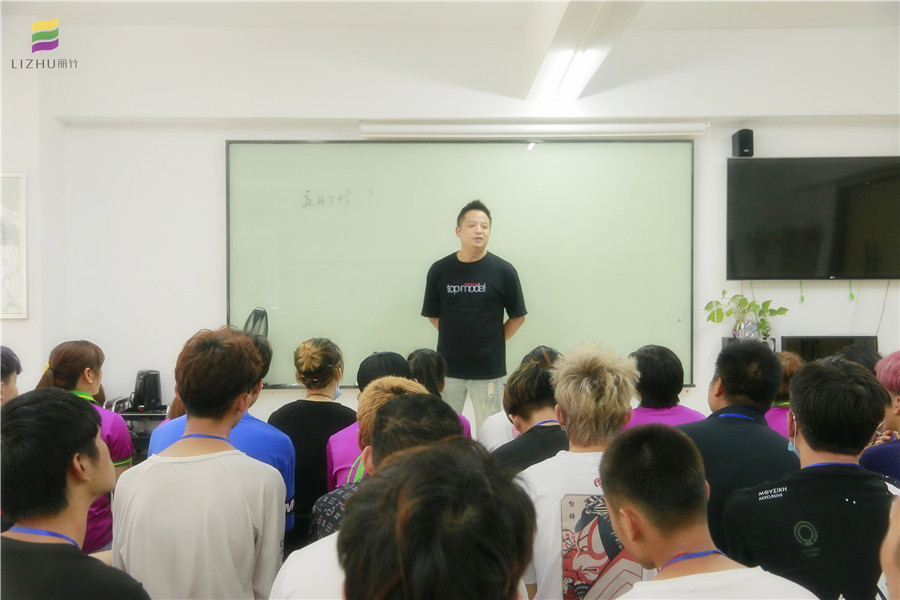伯爵護(hù)膚造型連鎖機構(gòu)就業(yè)宣講會來了