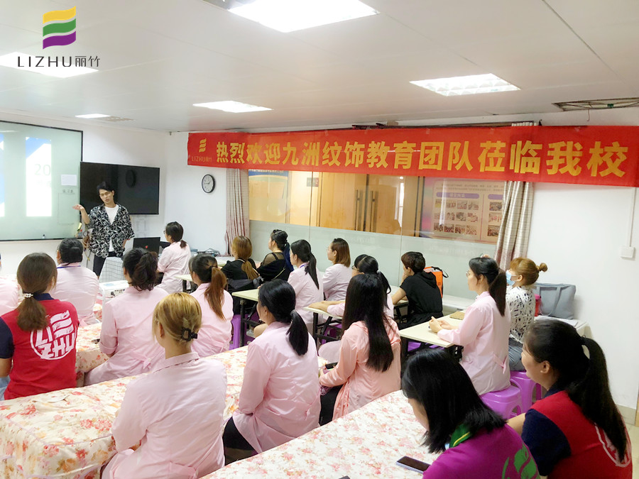 紋繡師的職業(yè)道德？南寧學(xué)紋繡的學(xué)校幫你總結(jié)