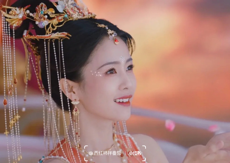 白鹿國風眼妝教程，南寧培訓美妝