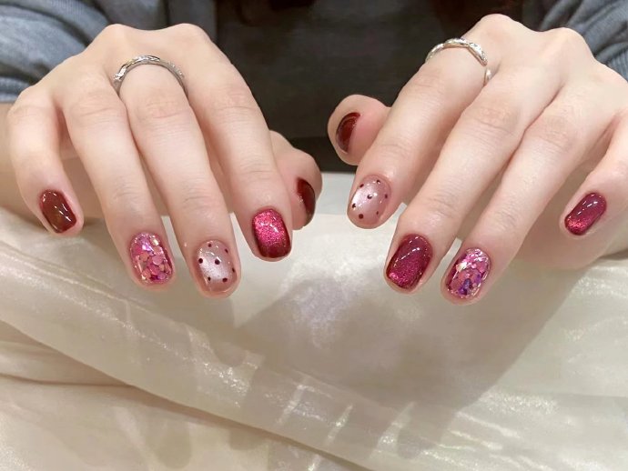 適合春天的紅色美甲，廣西美甲造型培訓(xùn)收集